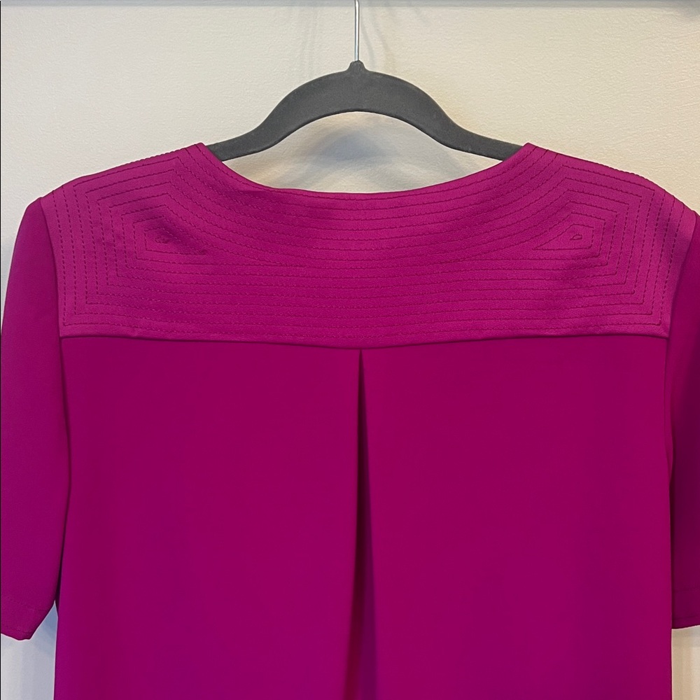 Trina Turk Escondido Blouse Fuchsia Size M – Gold‎ Chain Tassels - Picture 7 of 7
